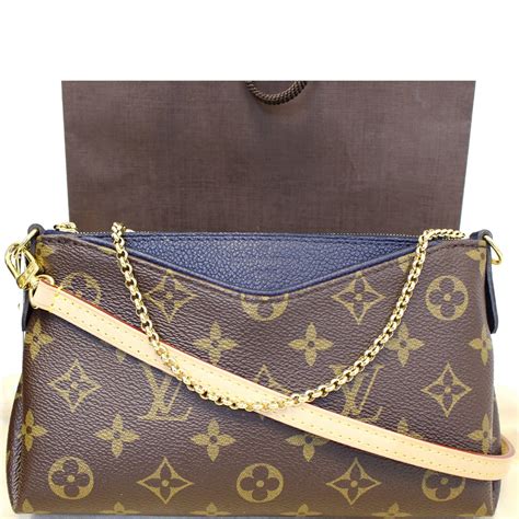 lv pallas clutch noir|louis vuitton pallas clutch discontinued.